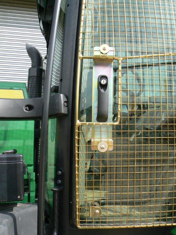 JD6R LEFT PANORAMIC DOOR GUARD