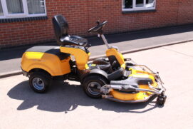 Stiga Pro Park 740 PWX mower