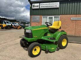 John Deere X595 Ride On Mower