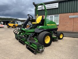 John Deere 7700A PrecisionCut™ Fairway Mower
