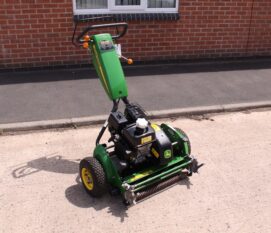 John Deere 220SL Walk behind pedestrian greens mower - 11 available