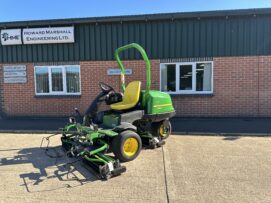 2018 John Deere 2500E Hybrid Greens Mower