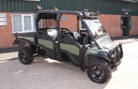 John Deere XUV855D S4 4x4 Gator Utility Vehicle